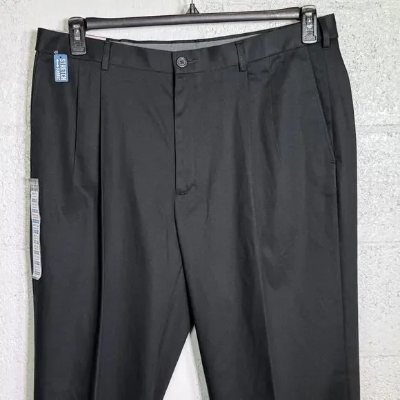 Haggar Men's Iron Free Premium Khaki Classic-Fit Pleated black 38x34 $70 - Picture 6 of 9